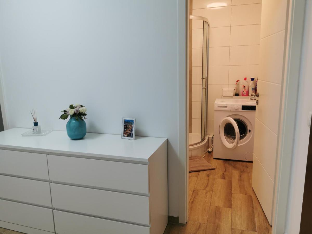 3-Zimmer, Bis 6 Personen Mit Parkplatz Apartment Mulheim an der Ruhr Bagian luar foto